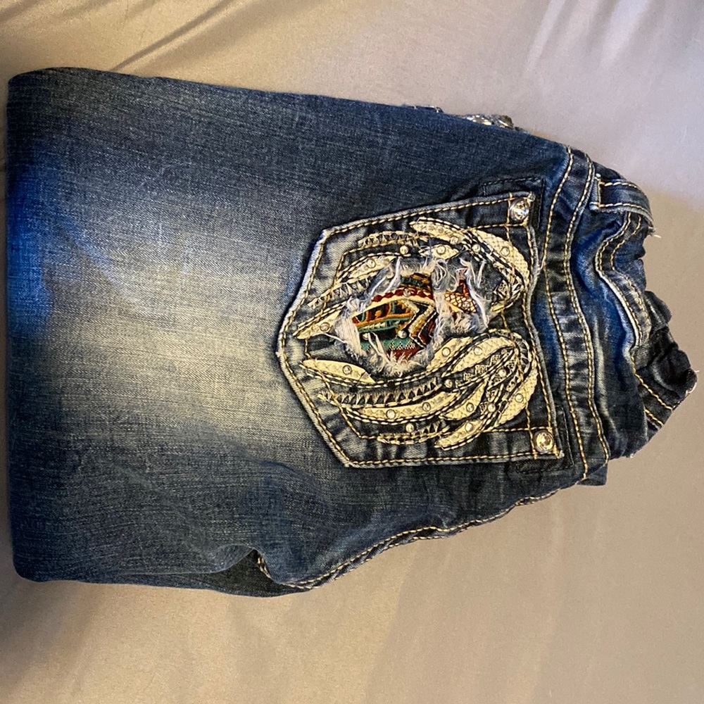 Size 25 Miss me jeans in good condition!